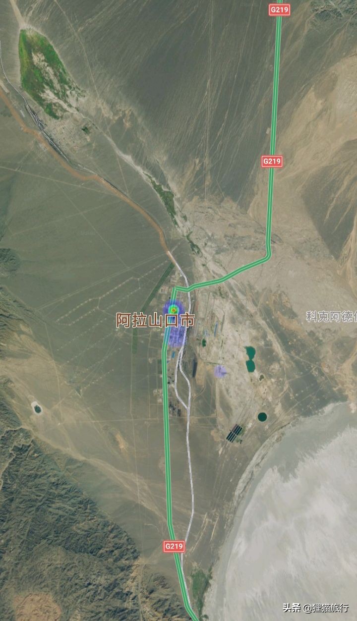 新疆阿拉山口市，只有1万多人口，被称为风都的口岸城市